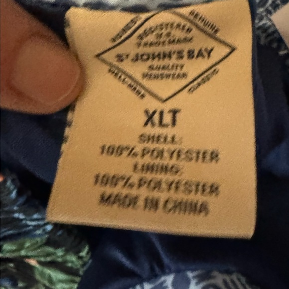 St. John’s Bay - Men’s Swim Trunks - NWT
XLT - Hits At Knee - Picture 3 of 5